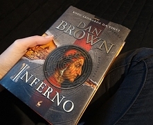 Co myślicie? 
Która z książek Dana Brown'a to wasza ulubiona? Moją pozostają "Anioły i demony"...