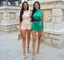 .......