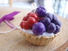 naszyjnik  babeczka owoce leśne