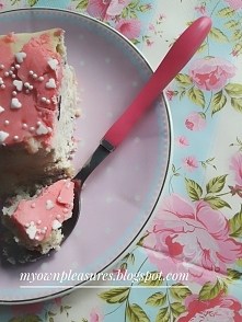 Bajeczny sernik bakaliowy 
myownpleasures.blogspot.com