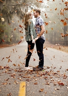 Portal Weselnapolska.
Pomysły na oryginalne zaręczyny!