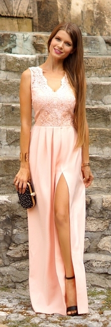 Sukienka Lidia długa jasna pastelowa morelowa sukienka dla druhny