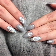 Blackmail & Holo Manix