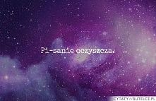 Lubię pisać opowiadania, cytaty, słowa piosenek, przebieg dnia wszystko co znajdzie się w mojej głowie.