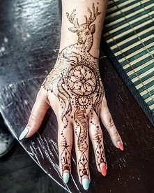 Jelonek (to jagua,  wzór będzie granatowy) by hennaillu.pl