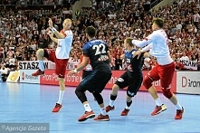 Sport. Chociaż nie jestem osobą zbyt wysportowaną, to uwielbiam piłkę ręczną.