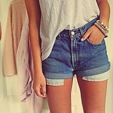 Idealne na impreze, wyjscie z przyjaciolmi do szkoly