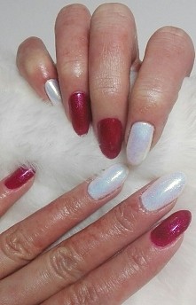 Semilac Cherry& Berry w towarzystwie syrenki