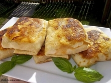 NALEŚNIKI Z KURCZAKIEM, PIE...