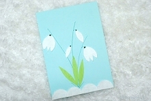 Śliczne, wiosenne przebiśniegi wykonane z płatków kosmetycznych - praca idealna dla wszystkich małych (i dużych) artystów :) :)