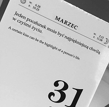 "Jeden pocałunek może ...