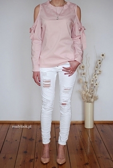 Różowa koszula z odkrytymi ramionami i kokardami - idealna na wiosnę :) 
Dostęna też w kolorze baby blue
Znajdziesz ją na readylook.pl