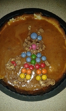 mazurek (zajączek w czpeczce i z koszyczkiem )