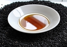 Czarnuszka dla skóry