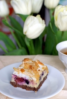 Sernik na spodzie kakaowym ...