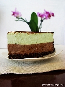 SERNIK CZEKOLADOWO-MIĘTOWY :)  zapraszam po przepis!