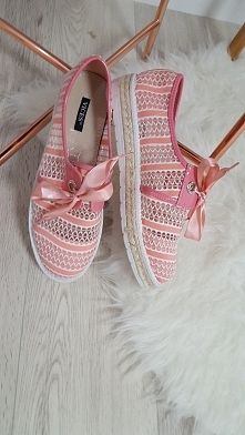 Nowość Mega espadryle z kokardkami dostępne zapraszam:)