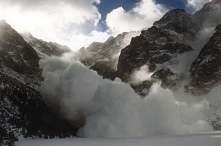 IV stopień zagrożenia lawin...