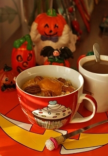 Wspólne halloween i dyniowe ciastko z migdałową kruszonką.