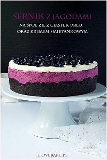 Sernik z jagodami