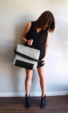 TORBA NA LAPTOPA MISTER BLACK niebieski zamek