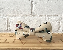 Mucha ślubna w skutery / motory! Dla fana motoryzacji :)

Mucha dostępna w ślubnym sklepie internetowym Madame Allure!