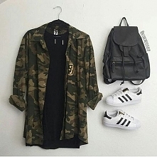 Stylizacja z czarną sukienką - LINK W KOM!