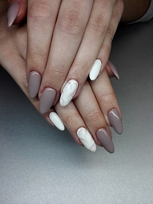 Paznokcie hybrydowe- moje w...