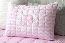 Poszewka z literką 40x40cm