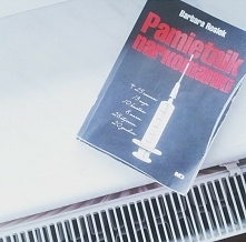 Pamiętnik narkomanki, polecam. Godne przeczytania :))
