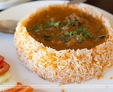 Zupa gulaszowa z mięsem i f...