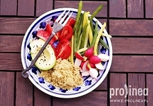 Obalamy dietetyczne mity! Czy warzywa można jeść bez ograniczeń? Jak przeprowadzić zdrowy detoks? Czy można jeść po 18.00?? ZAPRASZAM na bloga