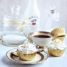 Mini serniczki z Malibu