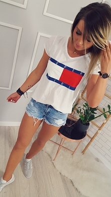 Szorty i T-shirt dostępny zapraszam :)