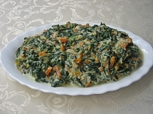 Szpinak z warzywami w śmietanie