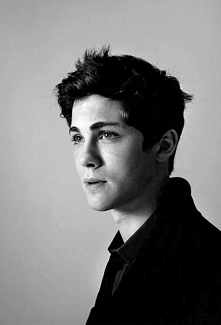 logan lerman