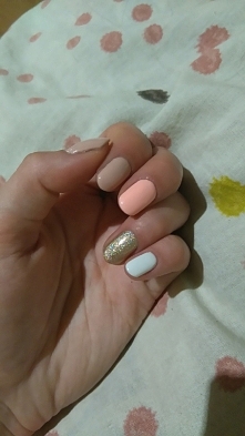 Semilaczki i pyłek indigo :3