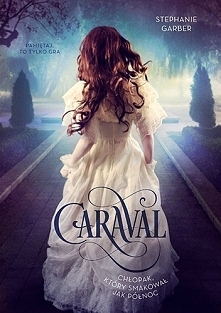 Stephanie Garber - Caraval. chłopak, który smakował jak północ
***
Scarlett i Tella całe życie spędziły na maleńkiej wyspie. Ich okrutny i wpływowy ojciec zaaranżował już dla Sc...