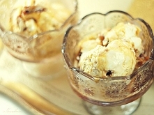 Maślane semifreddo z syropem klonowym