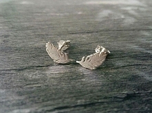 Srebrne kolczyki Piórka (pr.925). 28zł/para.
Marka: me.she biżuteria