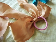 Wstążki do włosów Diy