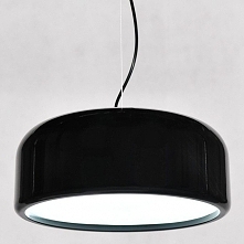 Lampa wisząca SCUDO - dostępna w =mlamp= 
Prezentowane oświetlenie to lampa wisząca o niezwykle stylowej oprawie przypominającej swoim kształtem kopułę. Lampa wykonana jest w cz...