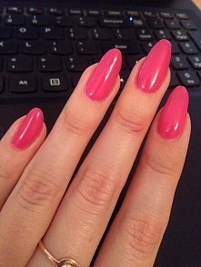 Najnowsze hybrydy ;) Kolor na pewno wyróżniający się, ale myślę, że odpowiedni na lato