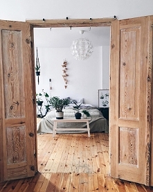 Pokoje przechodnie. Jakie funkcje nadać tym pomieszczeniom, żeby było sensownie i wygodnie? Jak je wykorzystać? Jak aranżować? Wszystkie rady w jednym miejscu :)