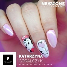 pyłek UNICORN MISTERO MILANO.
MANICURE HYBRYDOWY!