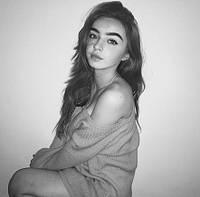 Vanessa Szwaczka
IG: @vane...