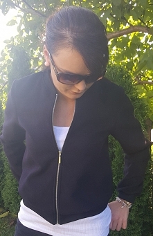 Modna kurteczka BOMBERKA