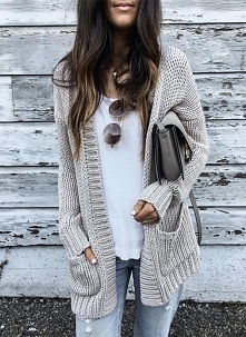 Cena: 69,90zł Do kupienia na: swagshoponline.pl (zakładka Odzież -> Swetry)