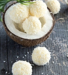 Pyszne i zdrowe fit rafaello z kaszy jaglanej 