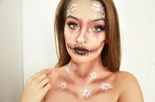 Kolejny maikijaż na Halloween pokazuje na blogu <3